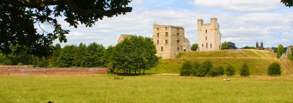 Helmsley Castle in Engeland
